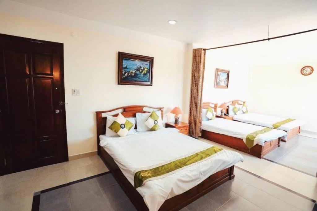 Hung Phong Hotel - Near Dalat Night Market Exteriör bild